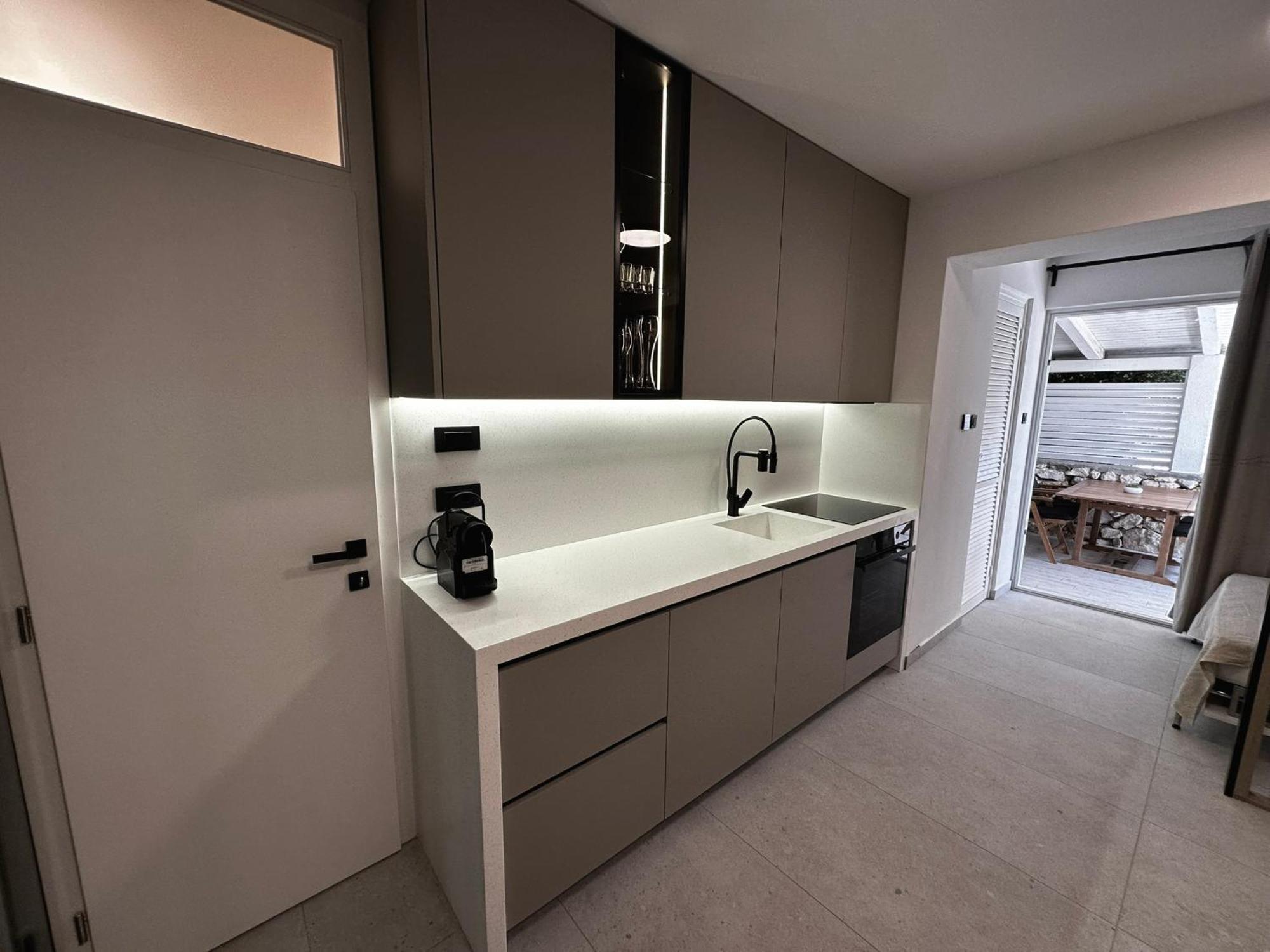 Studio Apartments Lace Novalja Bagian luar foto